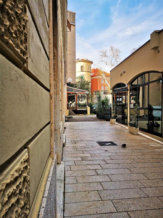 Divinity's Reach - Old Town Center
